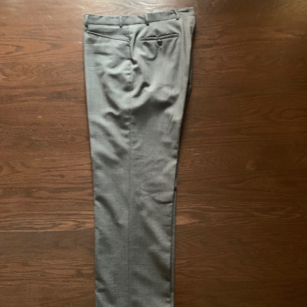 BERNARDO Men's wool dress pant